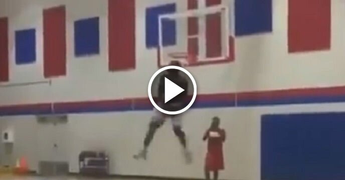 Zion Williamson Put Together a Dunking Highlight Reel and How Is This Kid 16 Years Old?
