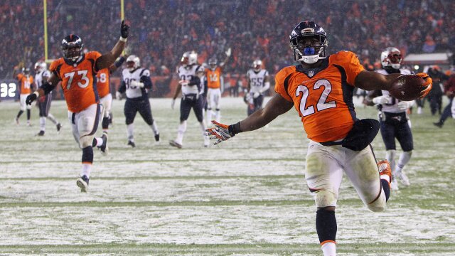 C.J.-Anderson-Broncos.jpg