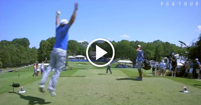 Martin Flores Goes Nuts After Hole-in-One to Make Playoffs, Keep Tour Card