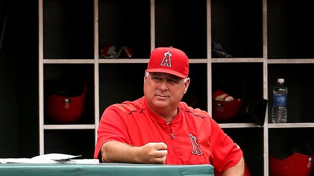 5 Players Los Angeles Angels Should Send Packing In 2015-16 MLB Offseason