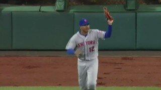Watch New York Mets' Juan Lagares Absolutely Rob Maikel Franco Of Home Run