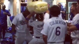 Los Angeles Dodgers Get In On The Running Man Challenge