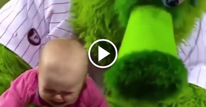Phillie Phanatic Returns Crying Baby Girl to Mother After Scaring Her