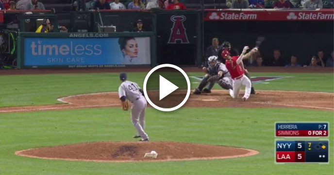 Angels' Andrelton Simmons Belts Wild Home Run from One Knee vs. Yankees