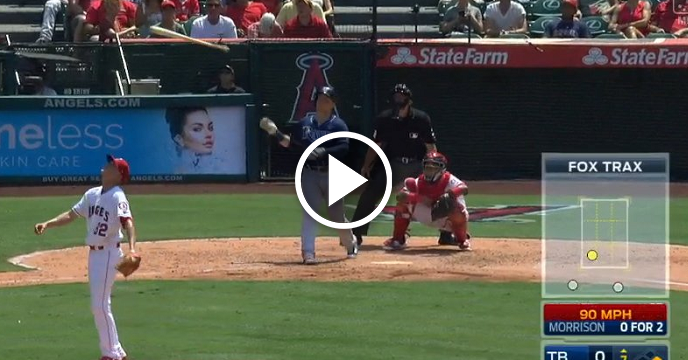 Rays' Logan Morrison Makes Baseball Fun Again With Theatrical Bat Flip