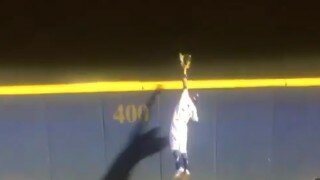 Brewers' Keon Broxton Robs Randal Grichuk of Home Run to End Game