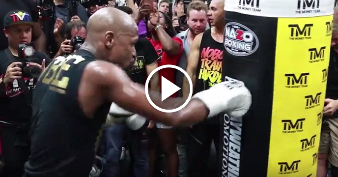 Watch Floyd Mayweather's Media Workout For Conor McGregor Fight