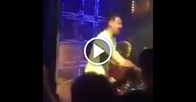 Klay Thompson Was Hilariously Turnt AF Dancing To EDM At Chinese Nightclub