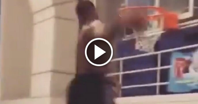Dallas Mavericks Rookie Dennis Smith Jr. Shows Off Insane Hops During Workout