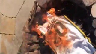 Utah Jazz Fans Set Gordon Hayward Jersey on Fire After Forward Leaves For Boston