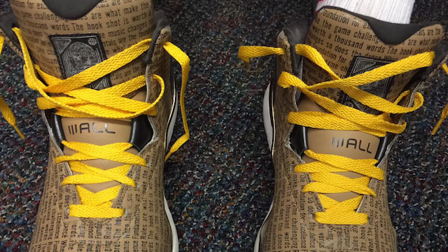 Louisville Cardinals To Wear Gold Shoelaces In Sweet 16 For A Good Cause