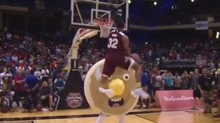 Watch Mississippi State's Craig Sword Destroy Pancake Mascot During Dunk Contest