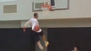 Wichita State Guard C.J. Keyser Gets Some Serious Air on Emphatic Tomahawk Dunk