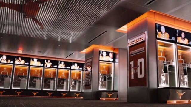 Texas Longhorns' New Locker Room Features 43-Inch Televisions Instead of Nameplates