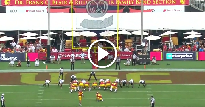 Watch: Blind Long Snapper Makes USC Debut Against Western Michigan