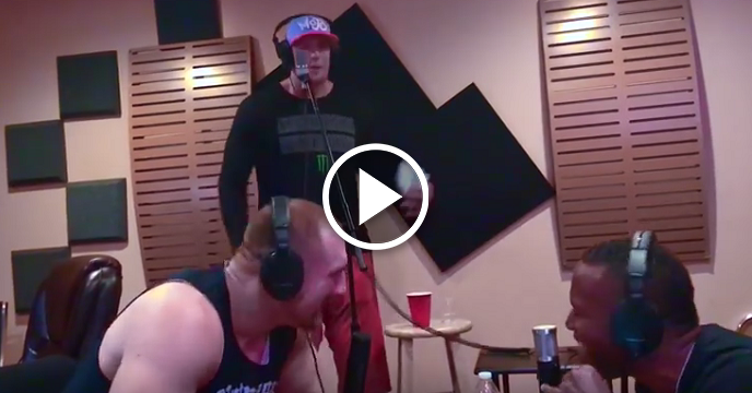 Rob Gronkowski Hilariously Fails At Rapping To Biggie's 'Hypnotize' Beat