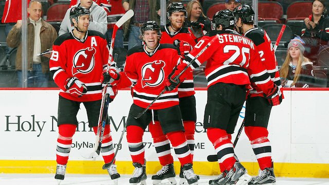 5 Things the New Jersey Devils Must Do To Make 2015-16 NHL Playoffs