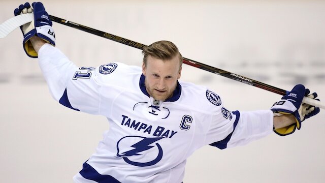 Tampa Bay Lightning Need To Make A Decision On Steven Stamkos