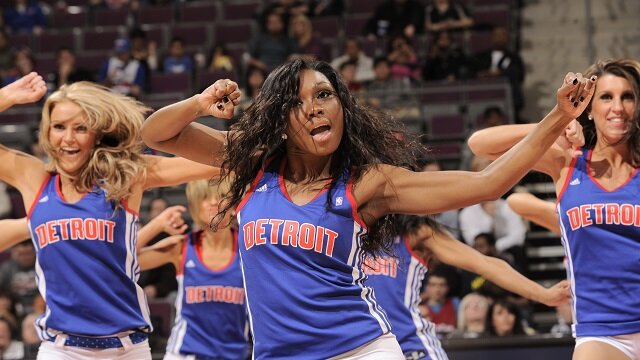 Detroit Pistons Dancers