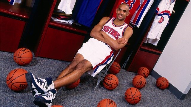 10 Most Iconic Basketball Shoes Of All 